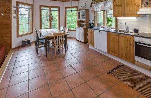 Kuusamo House | Holiday Home Mustikka by Interhome