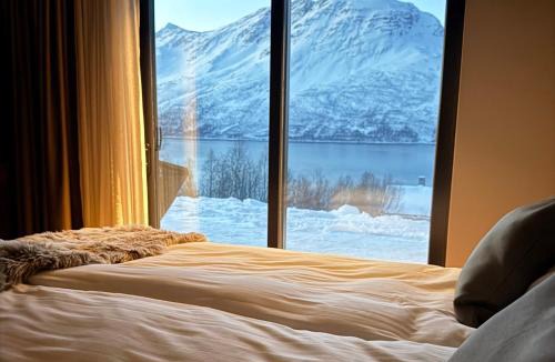 Nordreisa Villa | LyNora - A private fjord retreat
