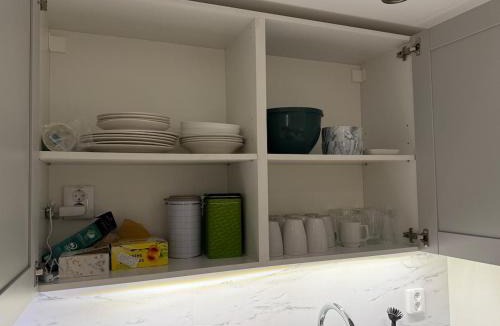 Rosengard Apartment | Fresh and newly renovated basement apartment