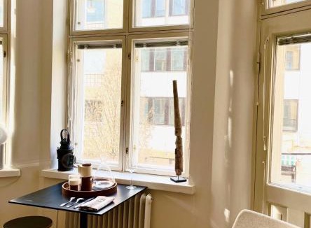 Ullanlinna Apartment | Iso Roobertinkatu A - Picturesque Area in Helsinki Center Apartment