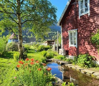 Borgund House | Flintegården Kårhus