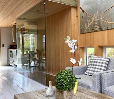 Tangstad Villa | Lofoten Fjord Lodge