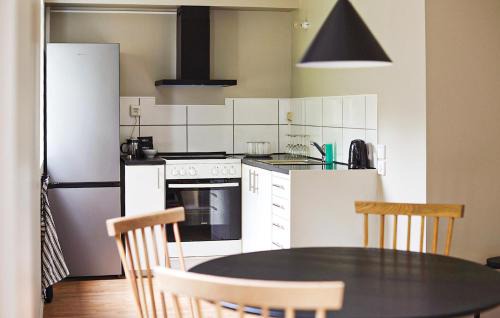 Myggenaes Apartment | Nice Apartment In Myggenäs With House Sea View