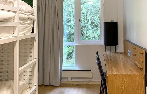 Myggenaes Apartment | Amazing Apartment In Myggenäs With Swimming Pool