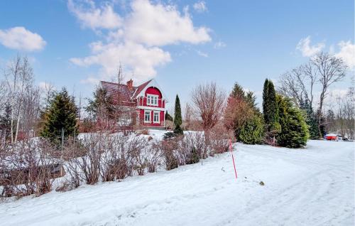 Slottsbron House | 3 Bedroom Beautiful Home In Slottsbron