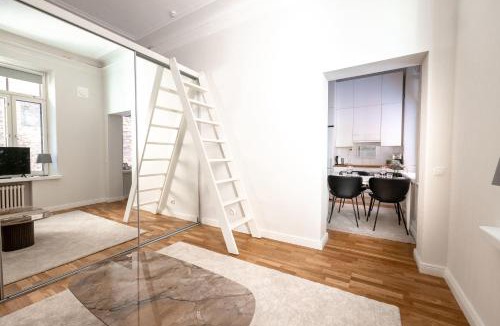 Kluuvi Apartment | 2ndhomes Loft studio with best location in Kluuvi