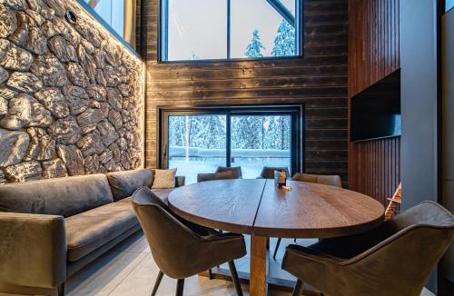 Sirkka Apartment | Villa Komia A by Aavalevi
