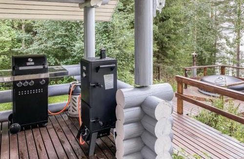 Lapinlahti House | Holiday Home Vastaniemi by Interhome