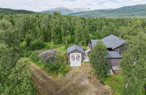Trany Ski Chalet | Wilderness Villa with the panorama lakeview