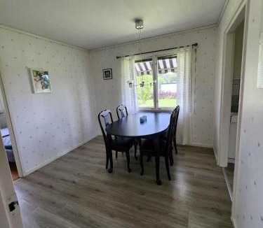 Kosta House | Evita