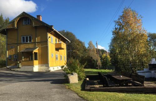 Ringerike Apartment | Hen Stasjon Banevokterboligen
