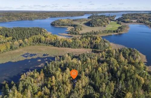 Lohja Ski Chalet | Three cozy cottages, sauna and big yard all included for up to 8 persons