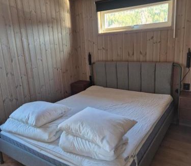 Mjallom House | Måvikens havsstugor