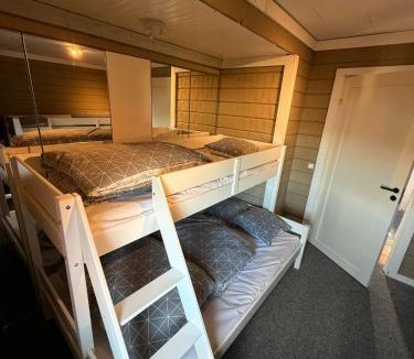 Jukkasjarvi House | Camp Caroli Villa Aurora