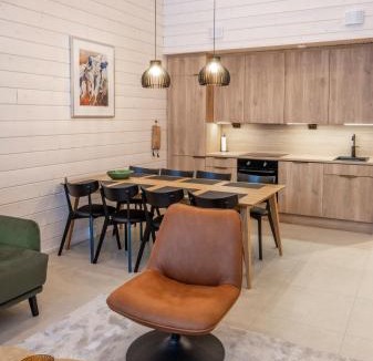 Akaslompolo Apartment | Villa QUU A, Superior 4BD detached Villa