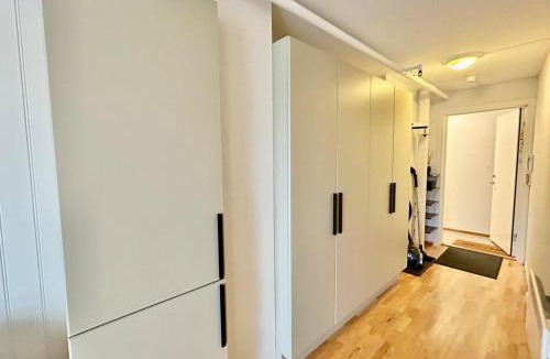 Trondheim City Centre Apartment | Trondheim Fjord Suites Self Check-in-elevator