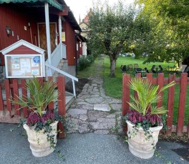 Storgardet-Tallasen-Tostero House | Hotell Laurentius