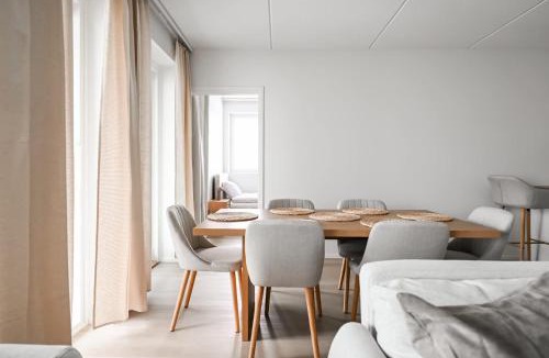 Jyvaskyla Apartment | Premium City Retreat - 3BDR - Sauna