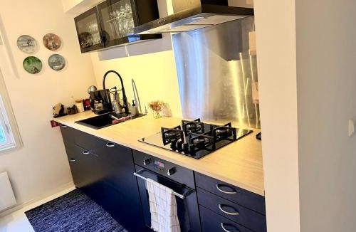 Porvoo Apartment | Hearty 1800 Wooden House Near Old Town