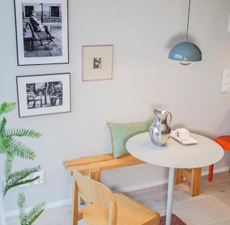 Olivedal Apartment | Thoughtfully Fine Designed 1BR in Prime Location