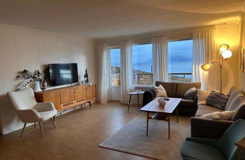 Karlsy House | Aurora Hav og Fjell feriehus Vannøya