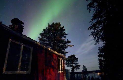 Kiruna House | Aurora Lakeside Cabin Altajärvi