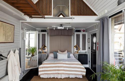 Lysekil Hotel | Strandflickornas Husen invid Havet