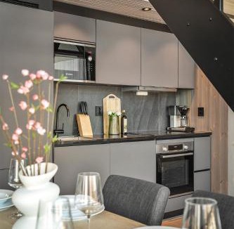 Henningsvaer Apartment | Rorbuleilighet Lysøysundet 1G