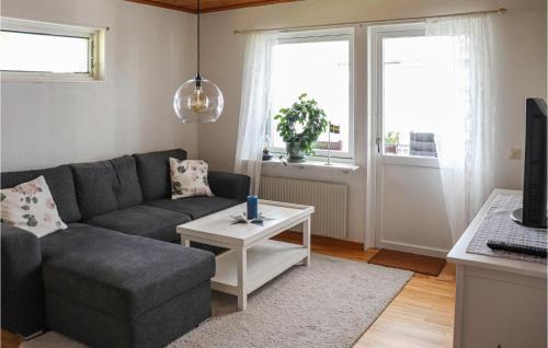Tranas House | Nice Home In Tranås With Kitchen