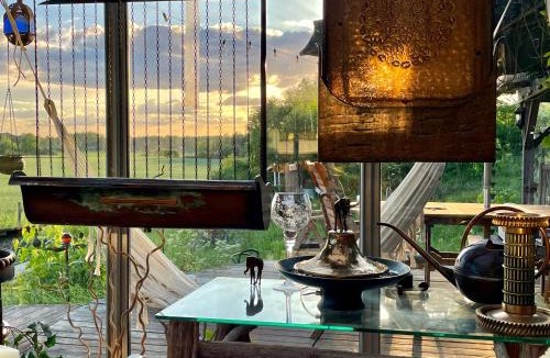 Lillykyrka Cabin | Vista Vibes Glamping