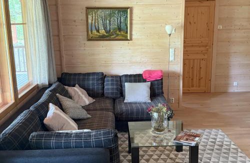Jaala Ski Chalet | Villa Maya, cottage for vacation holidays