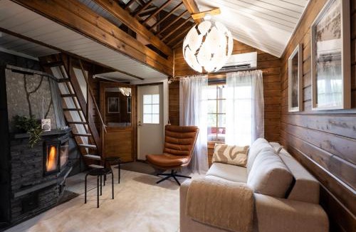 Ranua Ski Chalet | Lapland Aurora Riverside