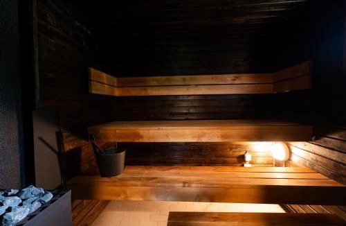 Ranua Ski Chalet | Lapland Aurora Riverside
