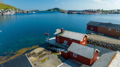 Moskenes House | CaspAra authentic Rorbu best view in Reine Lofoten