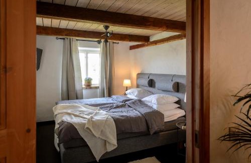 Andrarum Bed & Breakfast | Rubensholm Bed & Breakfast