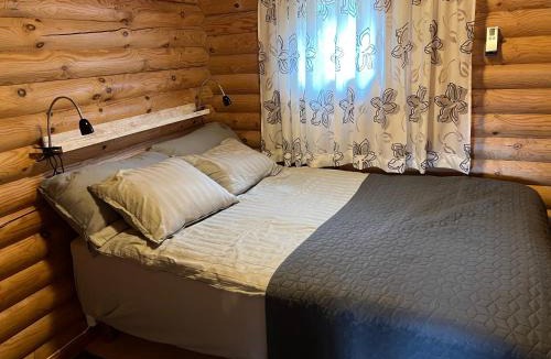 Viitasaari Boat Rental | Kivisalmi ja AuroraHut