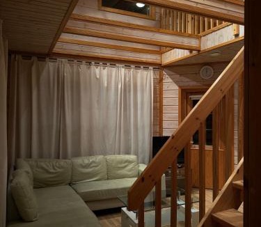 Nilsia House | Tiiringolf Cottages