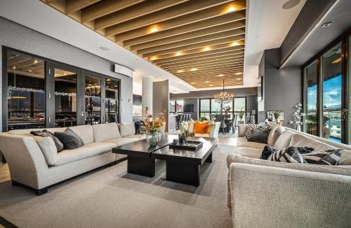 Bergen City Centre Apartment | Exclusive Penthouse with Bryggen Views I MUST SEE