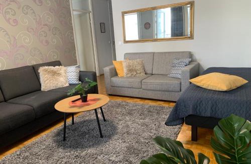 Oulu Apartment | 2BR Apartment AM7, free parking, big balcony