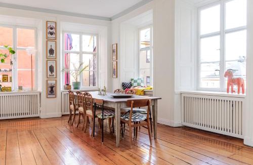 Gamla Stan Apartment | Large 2BR in Central Gamla Stan