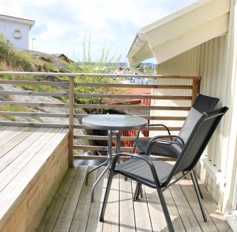 Bohus-Bjorko Apartment | Hamnhuset Björkö