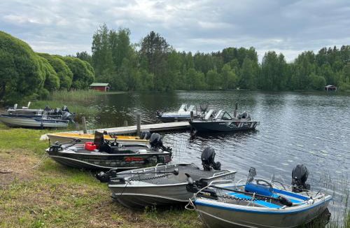 Parikkala House | Fishing Cottage Villa Hiekkaranta Lake Simpele