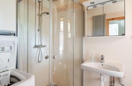 Hammar Ski Chalet | Chalet Harge Sörgård by Interhome