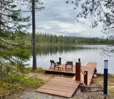 Sonka Ski Chalet | Traditional lakeside cottage
