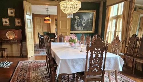 Karlstad Bed & Breakfast | Alstrums gård