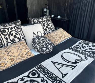 Pohjois-Lappi Resort | Aurora Queen Resort Igloos