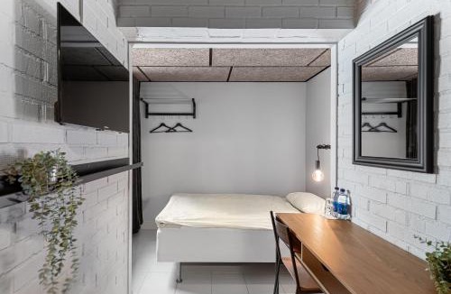 Jarfalla Hostel | Kallhällsbaden Strandhotell