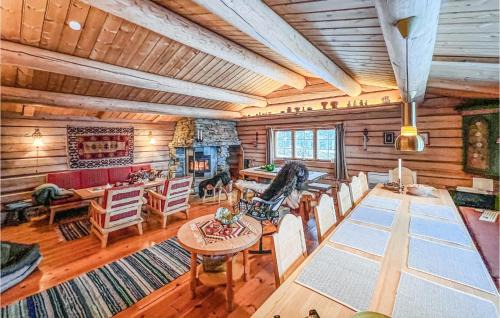 Nord-Fron House | Stunning Home In Kvam With Wifi