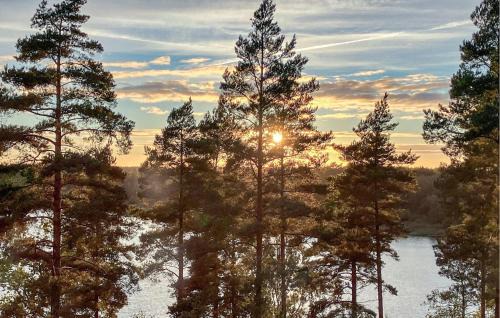 Vastervik House | Nice Home In Västervik With Lake View