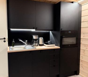 Hossa Apartment | Hossaville Luxe Lake Cabin